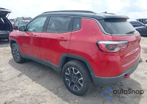 2020 Jeep Compass Trailhawk 4X4 from USA, damaged, VIN 3C4NJDDB5LT221591